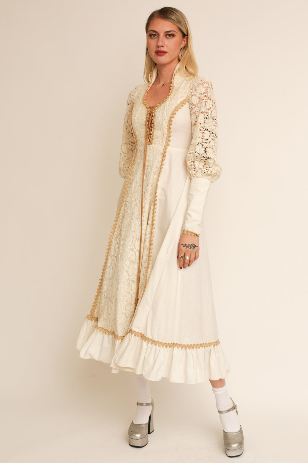 4F9A6715_1024x.jpg?v=1637102151