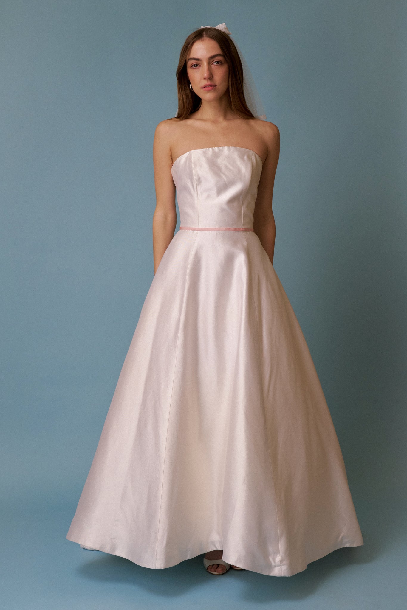 Monique Lhuillier Gown - S