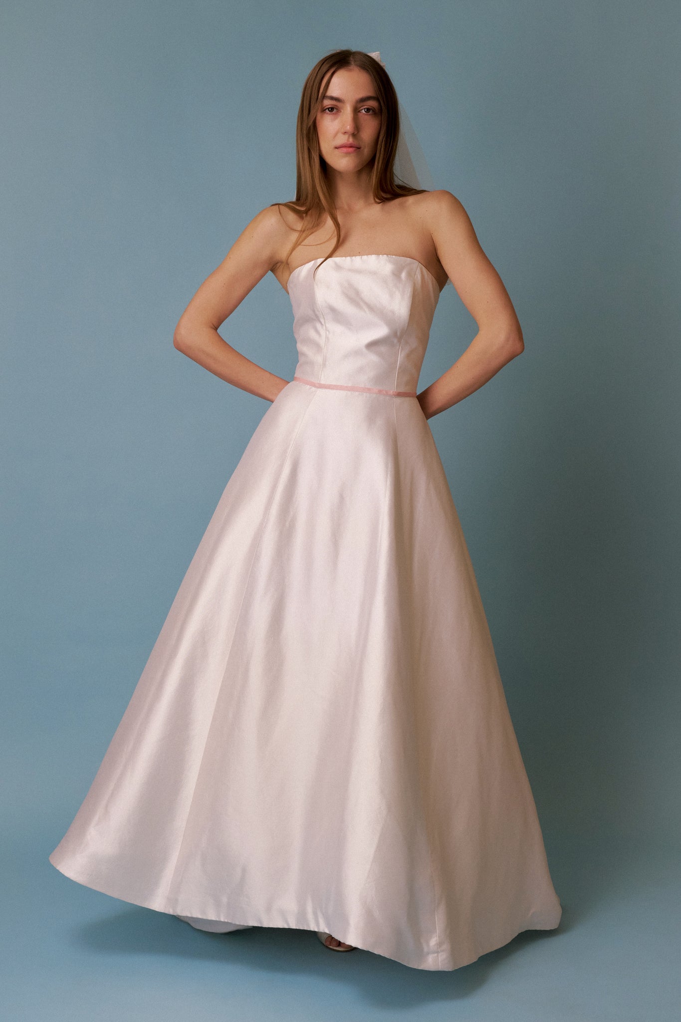 Monique Lhuillier Gown - S Transplant Vintage Monique Lhuillier Gown - S Transplant Vintage