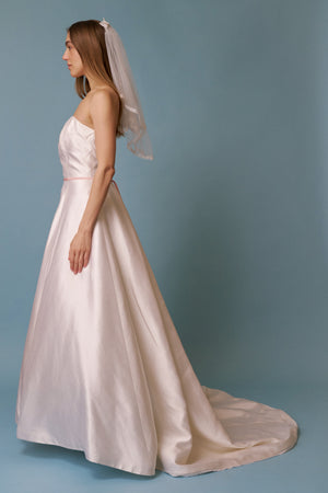 Monique Lhuillier Gown - S