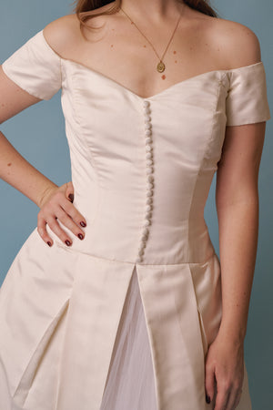 Vera Silk Gown - M