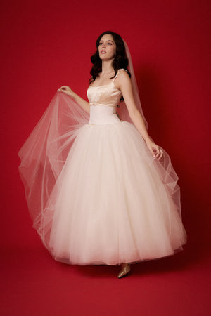 Monique Lhuillier Gown