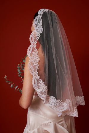 Alençon Lace Mantilla