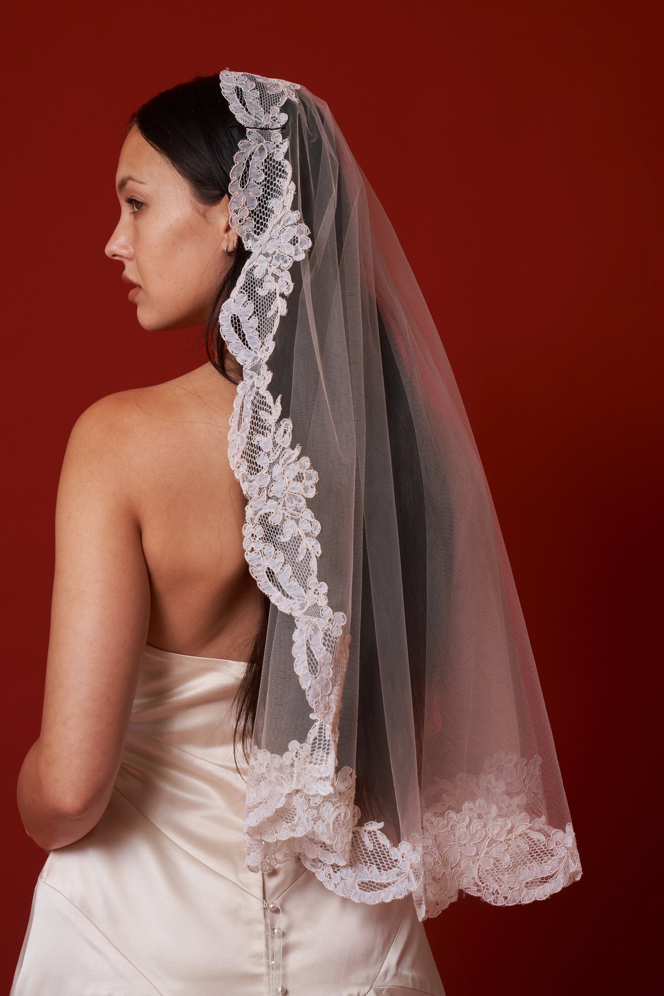 Alençon Lace Mantilla