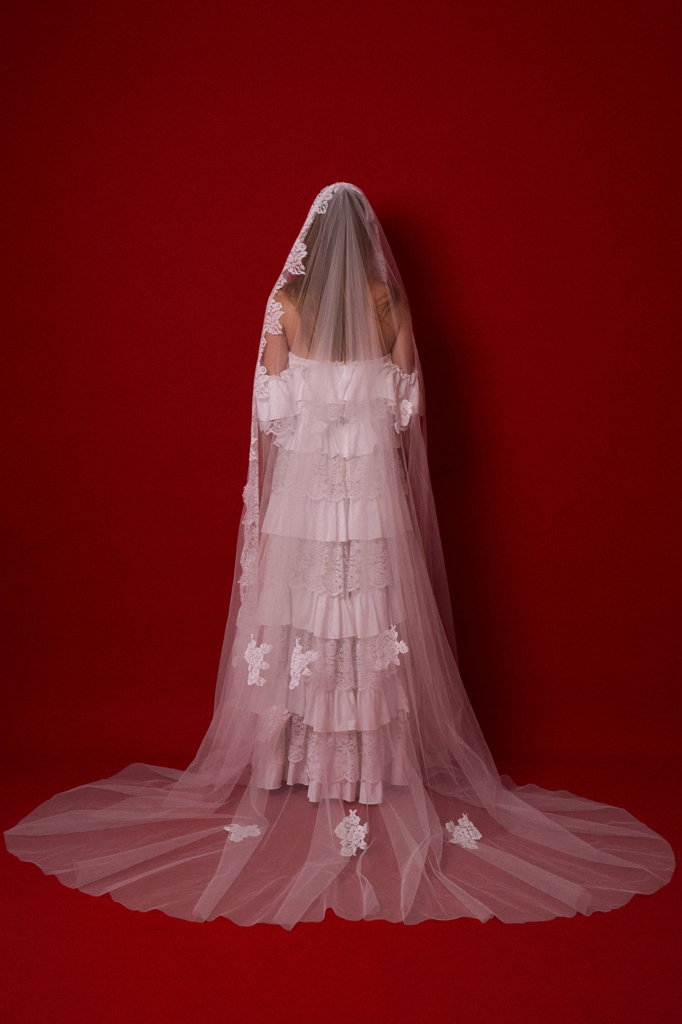 Chantilly Lace Mantilla