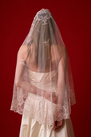 Alencon Lace Mantilla