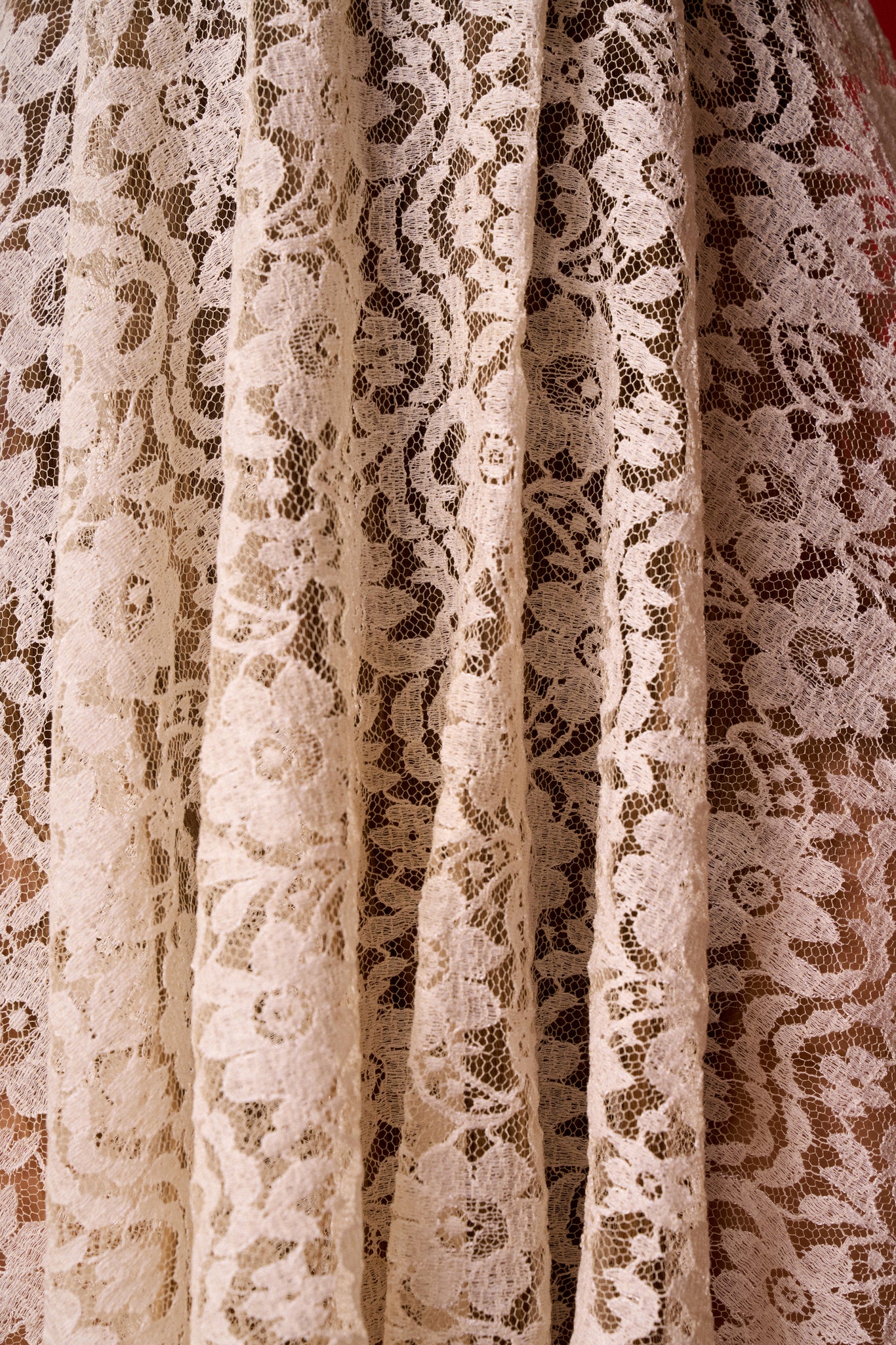 Floral Lace Mantilla