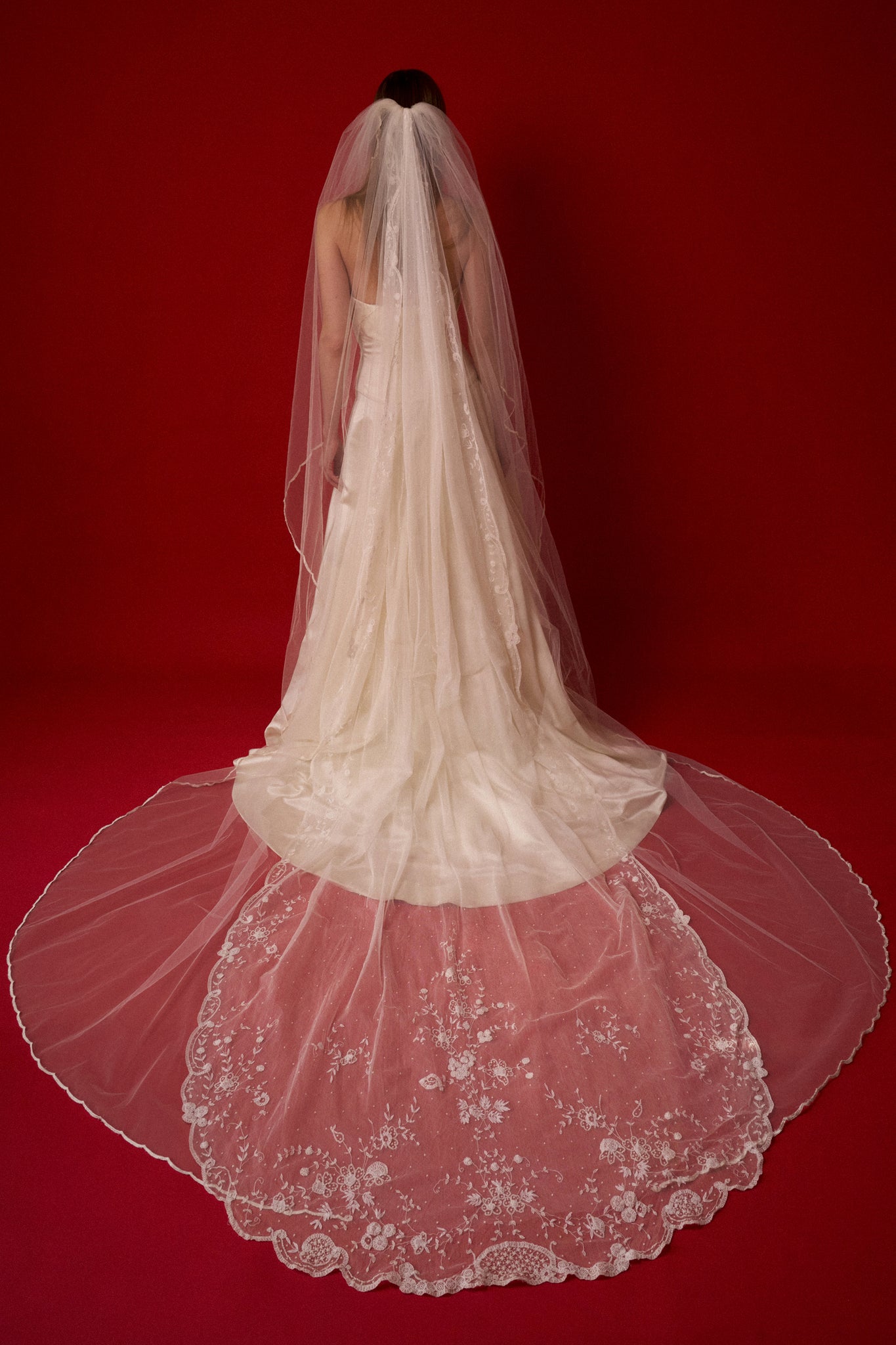 Antique Cathedral Veil
