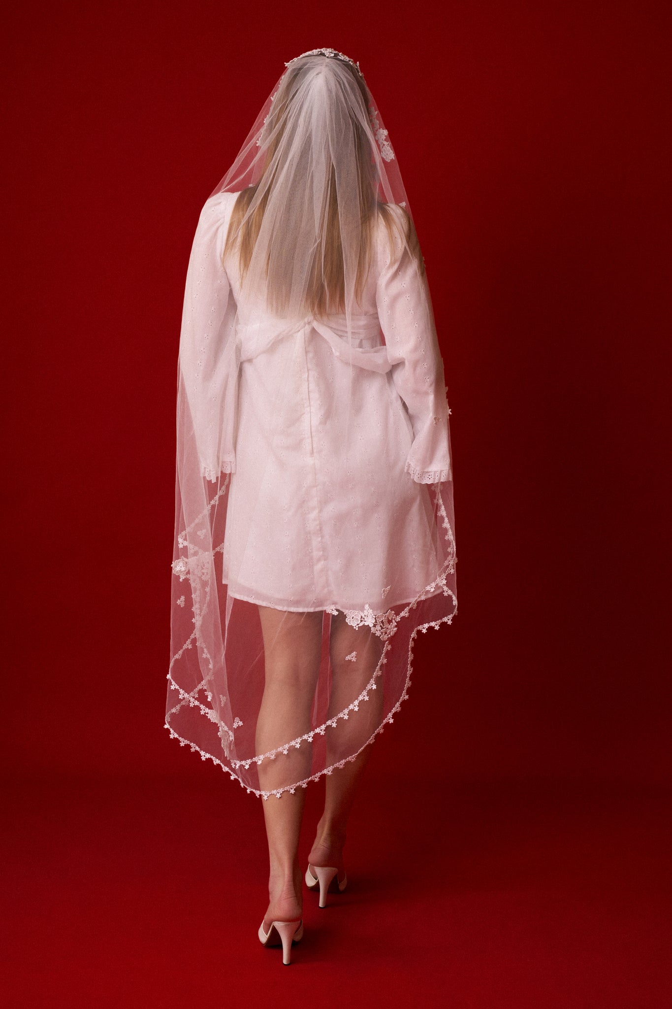 Appliqué Waltz Mantilla