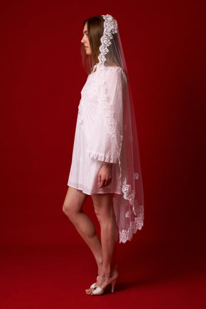 Chantilly Crown Veil