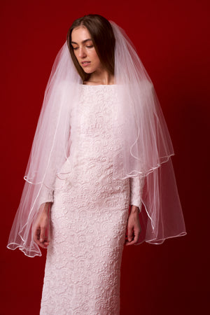 Lettuce Trim Veil