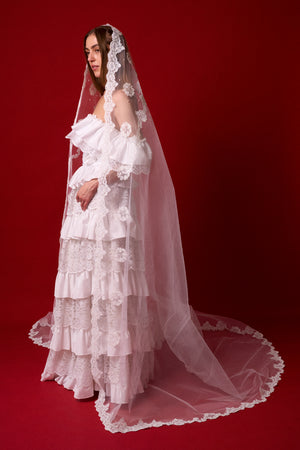 Lace Cathedral Mantilla