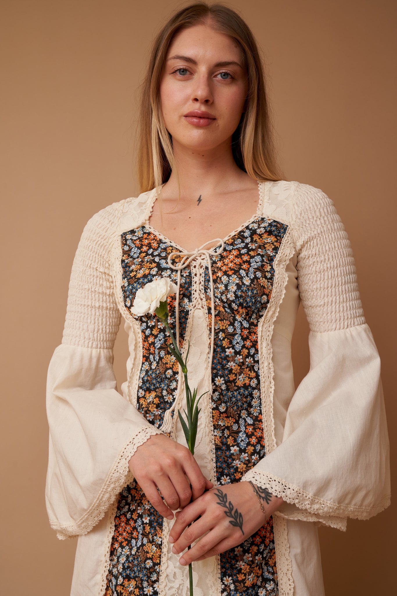 Canyon Country Gown - M