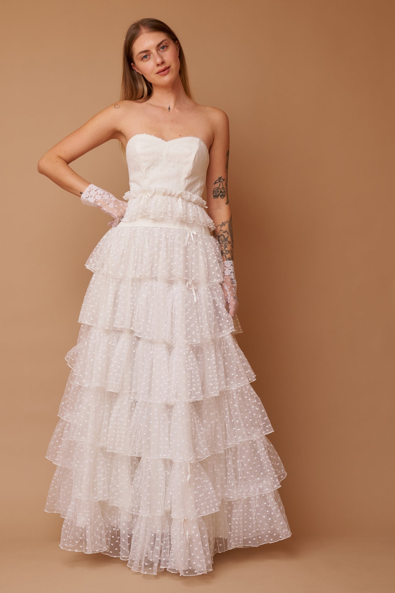 Xanthe Lace Gown - S