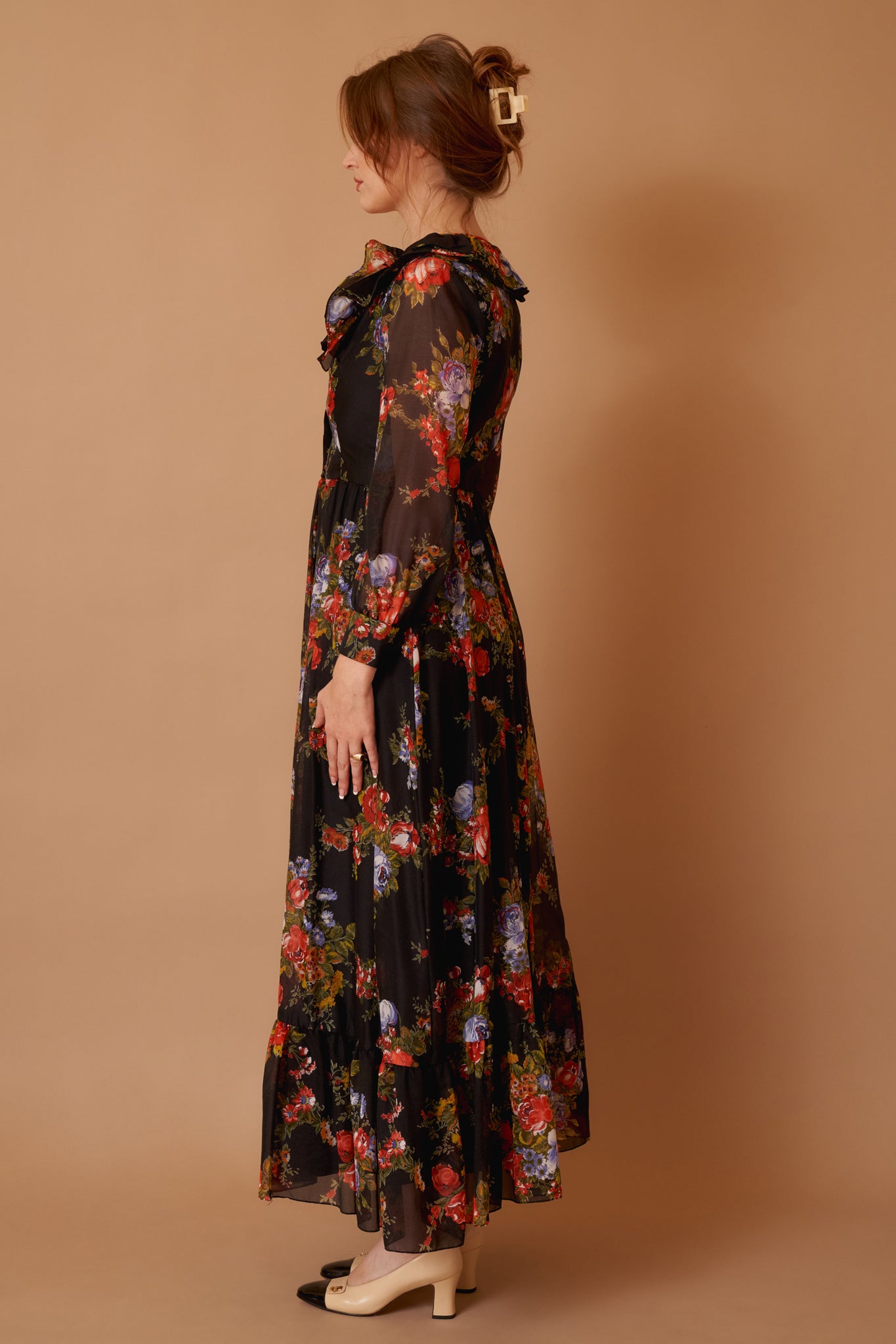 Carnation Floral Gown - M