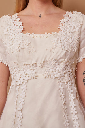 Leanna Appliqué Mini - L