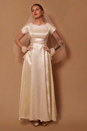 Mabel Satin Gown - XS