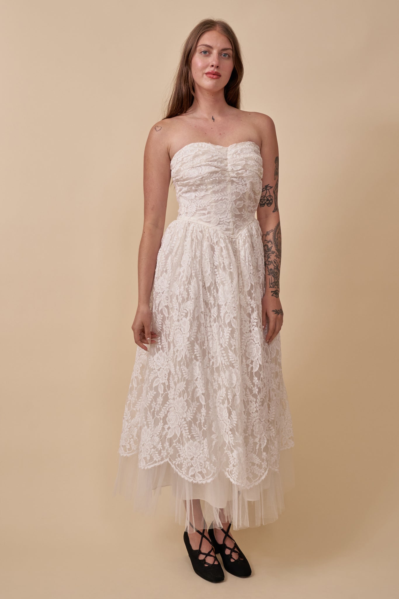 Charlotte Lace Gown - XS