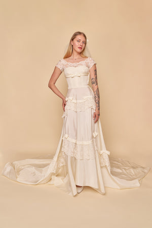 Seraphina Lace Gown - XS