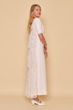 Juno Lace Gown - M