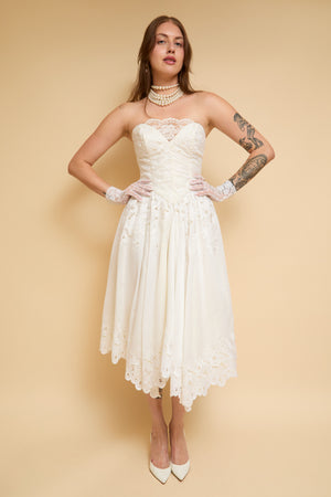 Helene Sweetheart Gown - XS