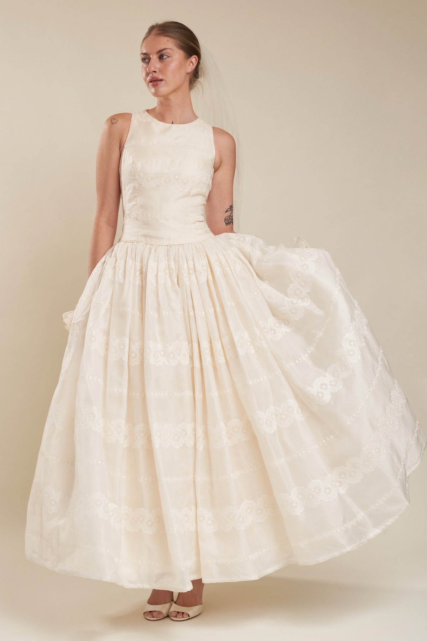 Carolina Embroidered Gown - S