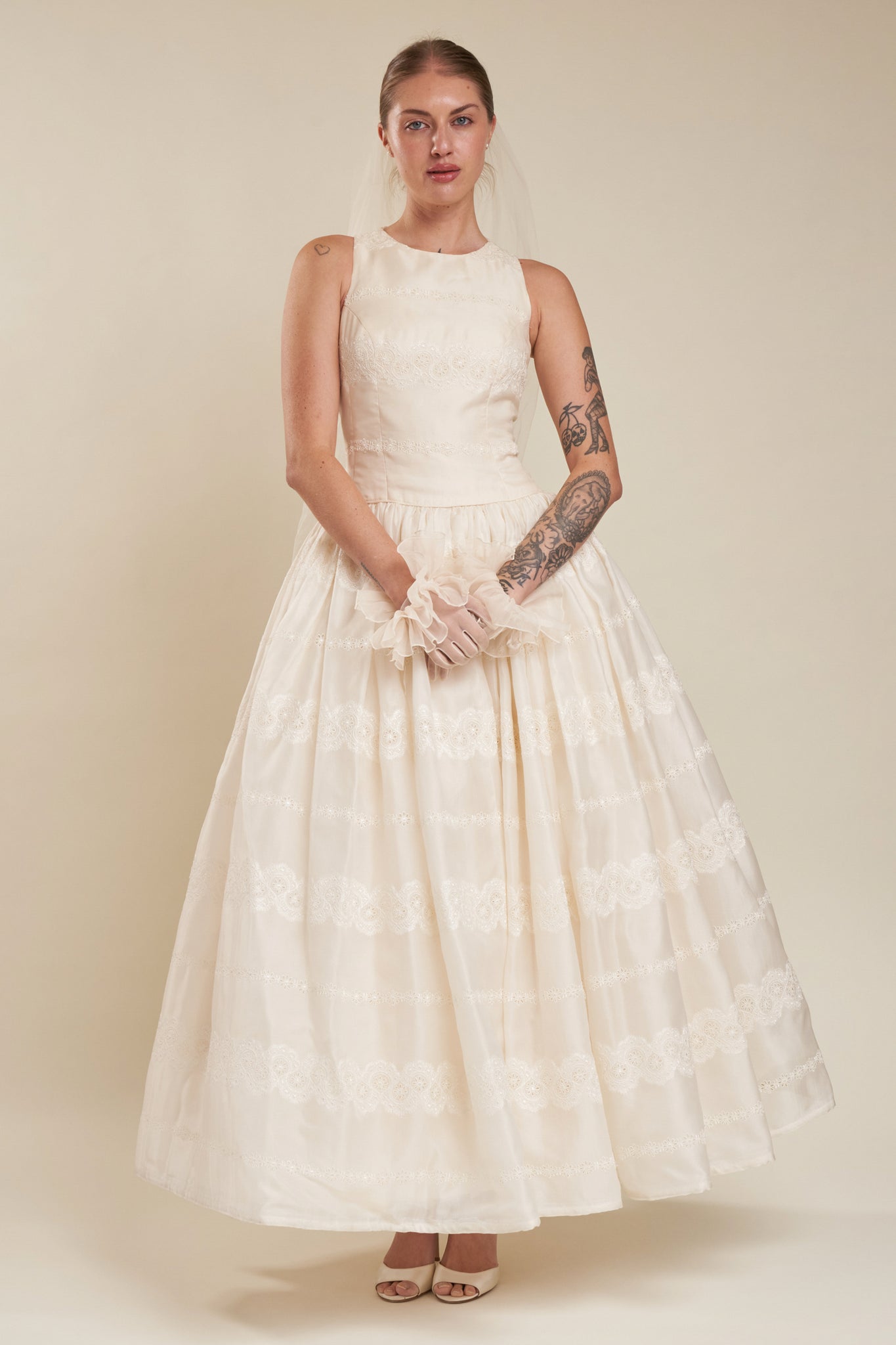 Carolina Embroidered Gown - S