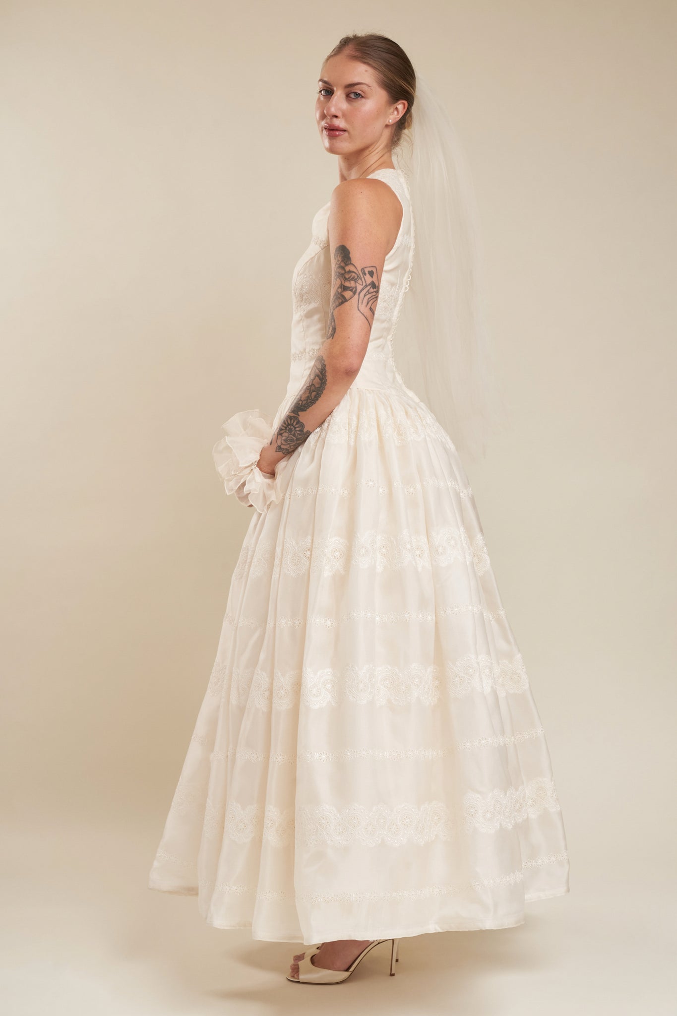Carolina Embroidered Gown - S