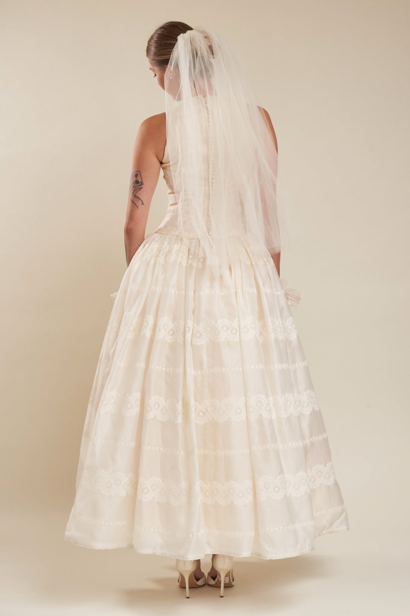 Carolina Embroidered Gown - S