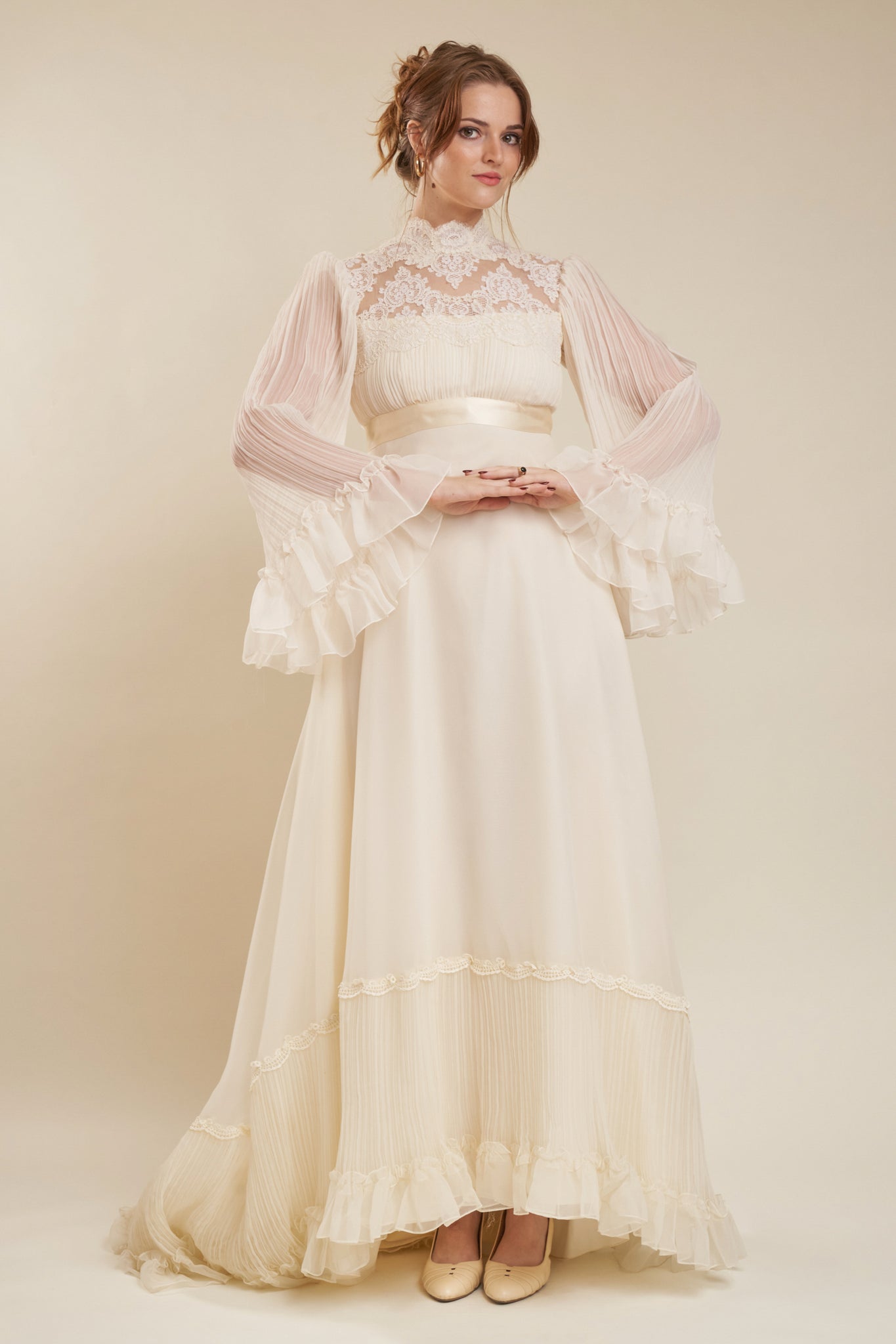 Silver Springs Gown - M