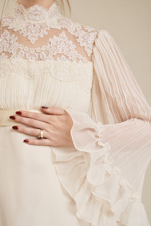 Silver Springs Gown - M