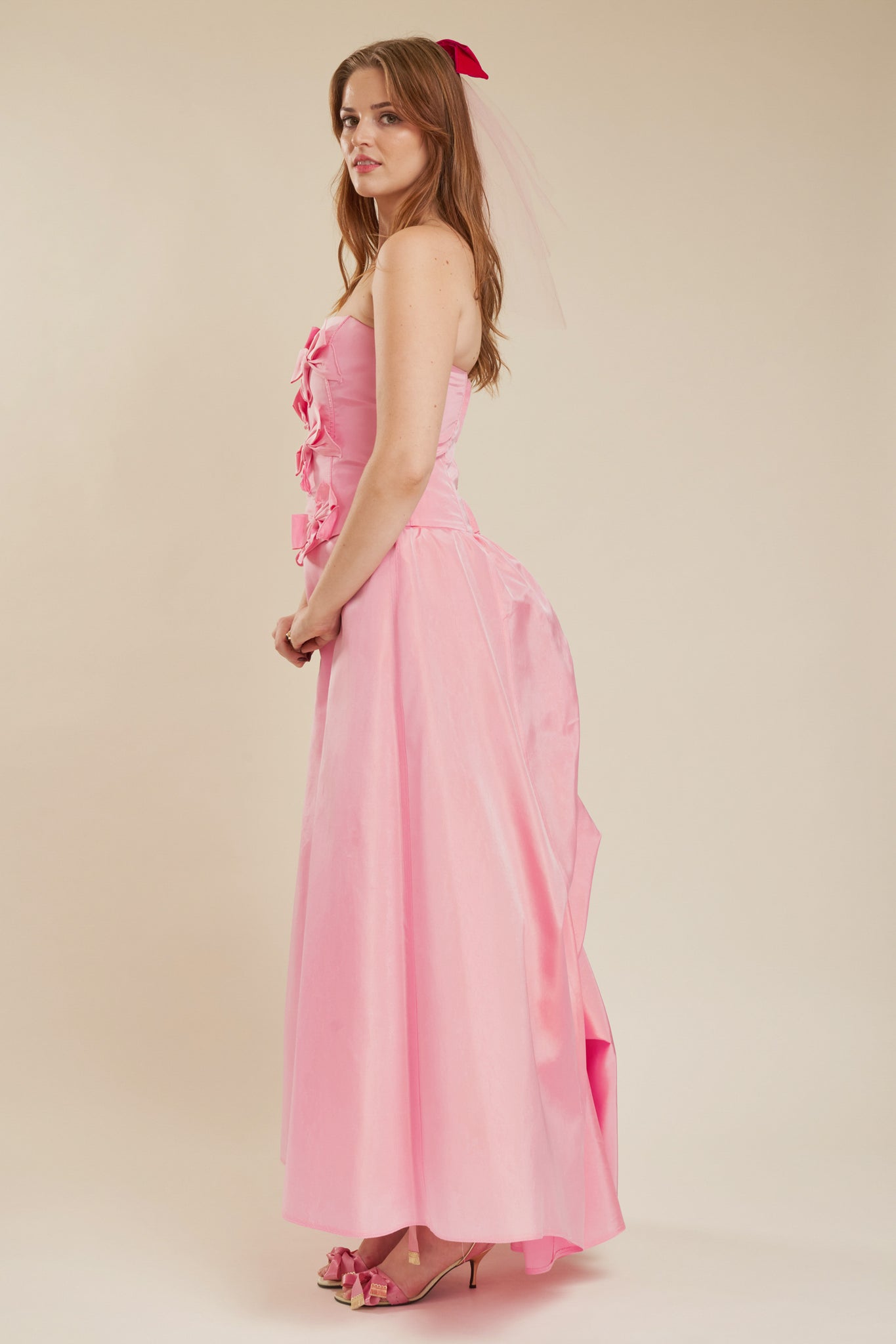 madonna pink dress This one time I saw madonna wearing a pink Versace dress to a Vanity Fair party, so I wore a pink Versace dress to a Vanity Fair party @gettyentertainment