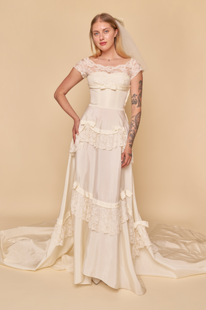 Seraphina Lace Gown - XS