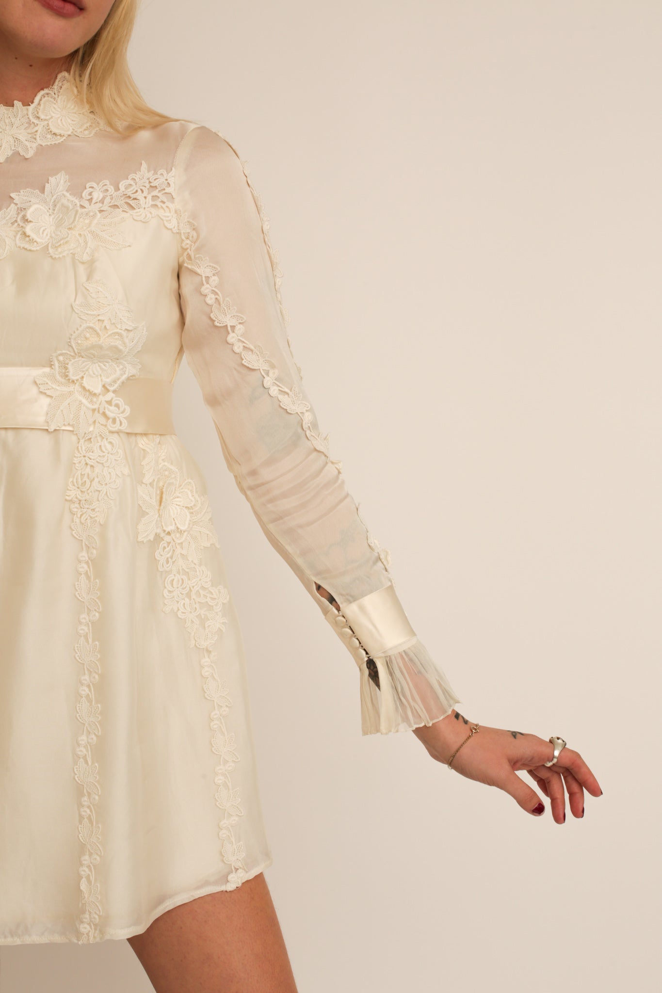 Evangeline Appliqué Mini
