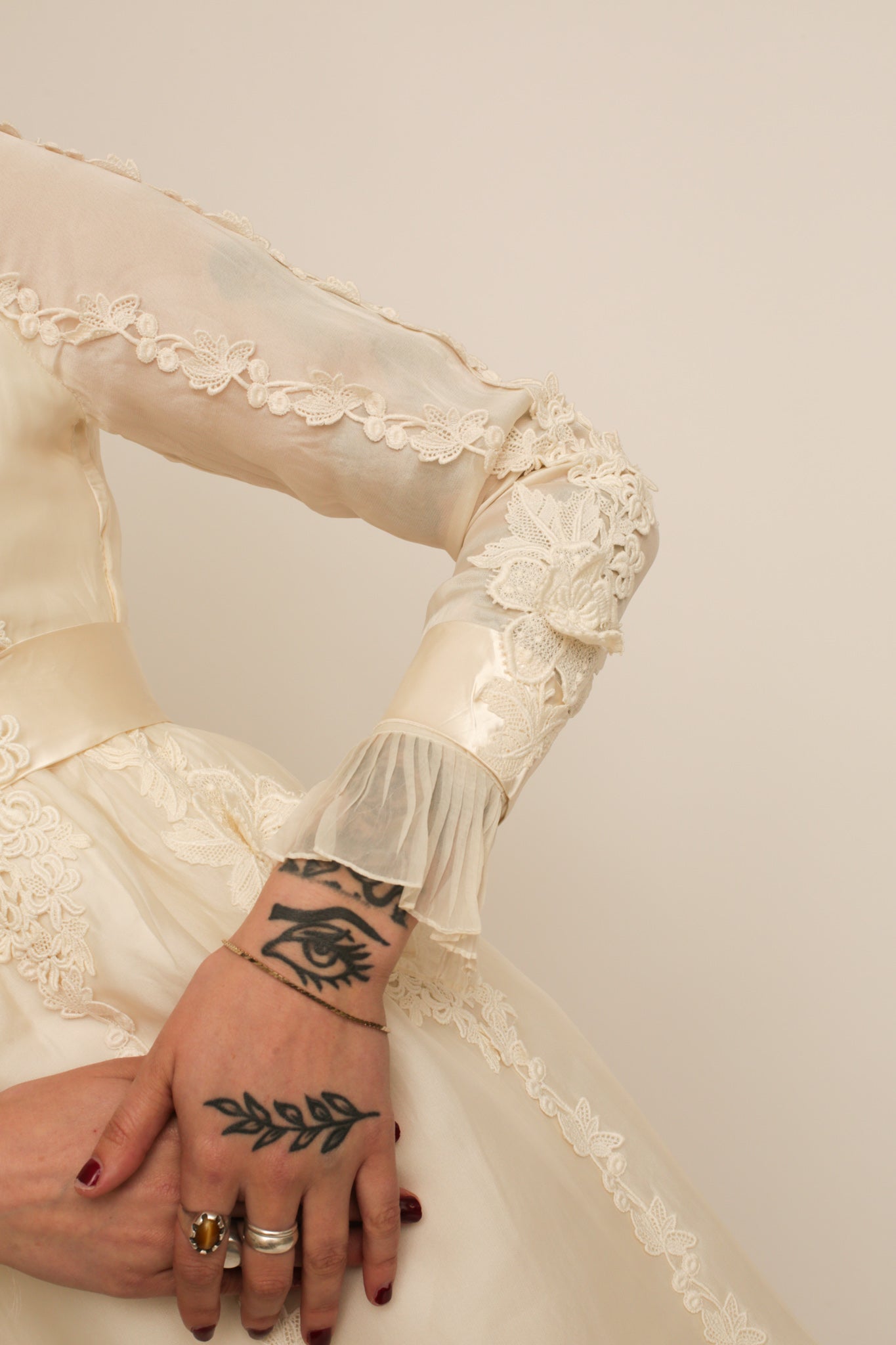 Evangeline Appliqué Mini