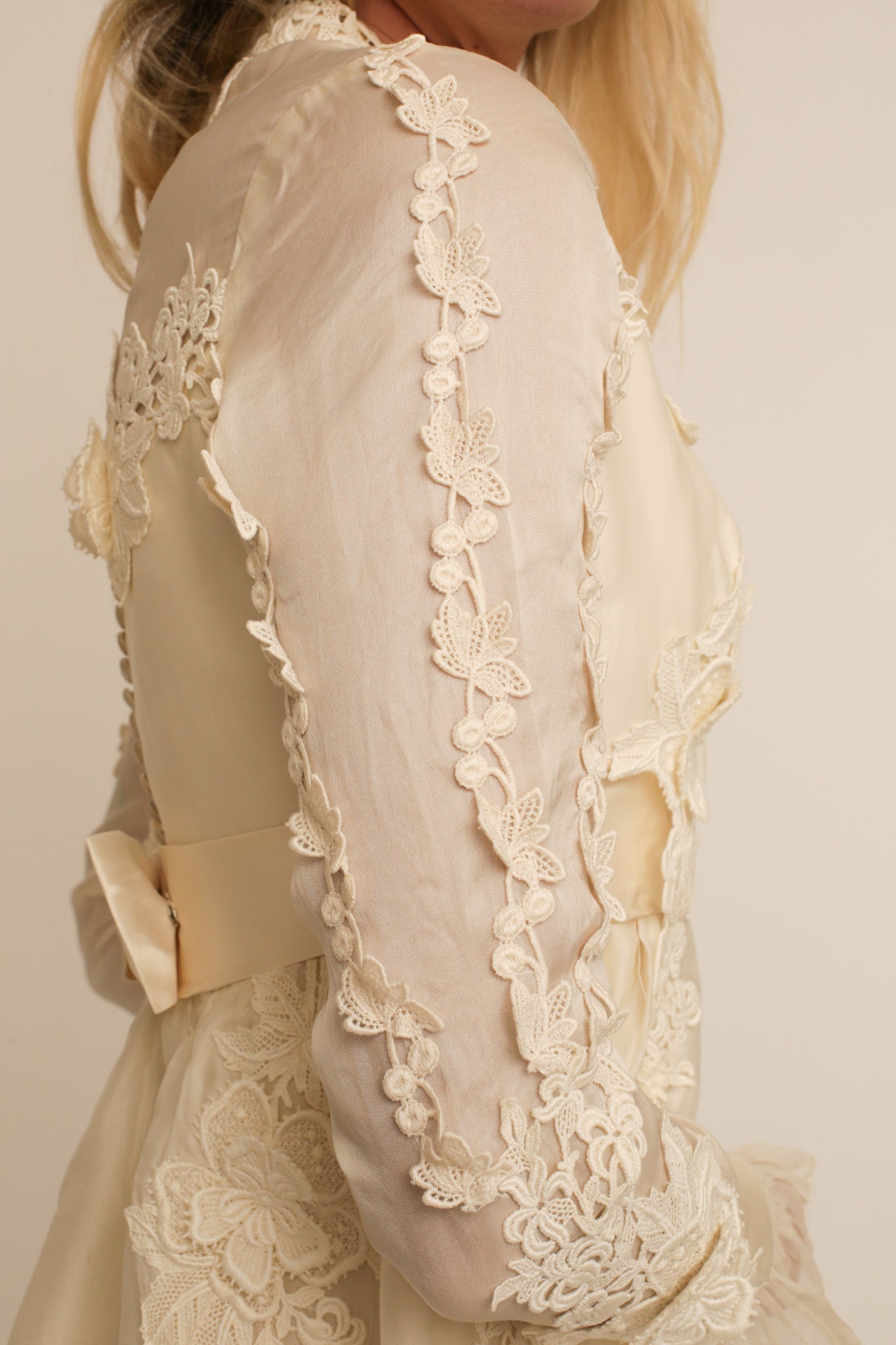 Evangeline Appliqué Mini