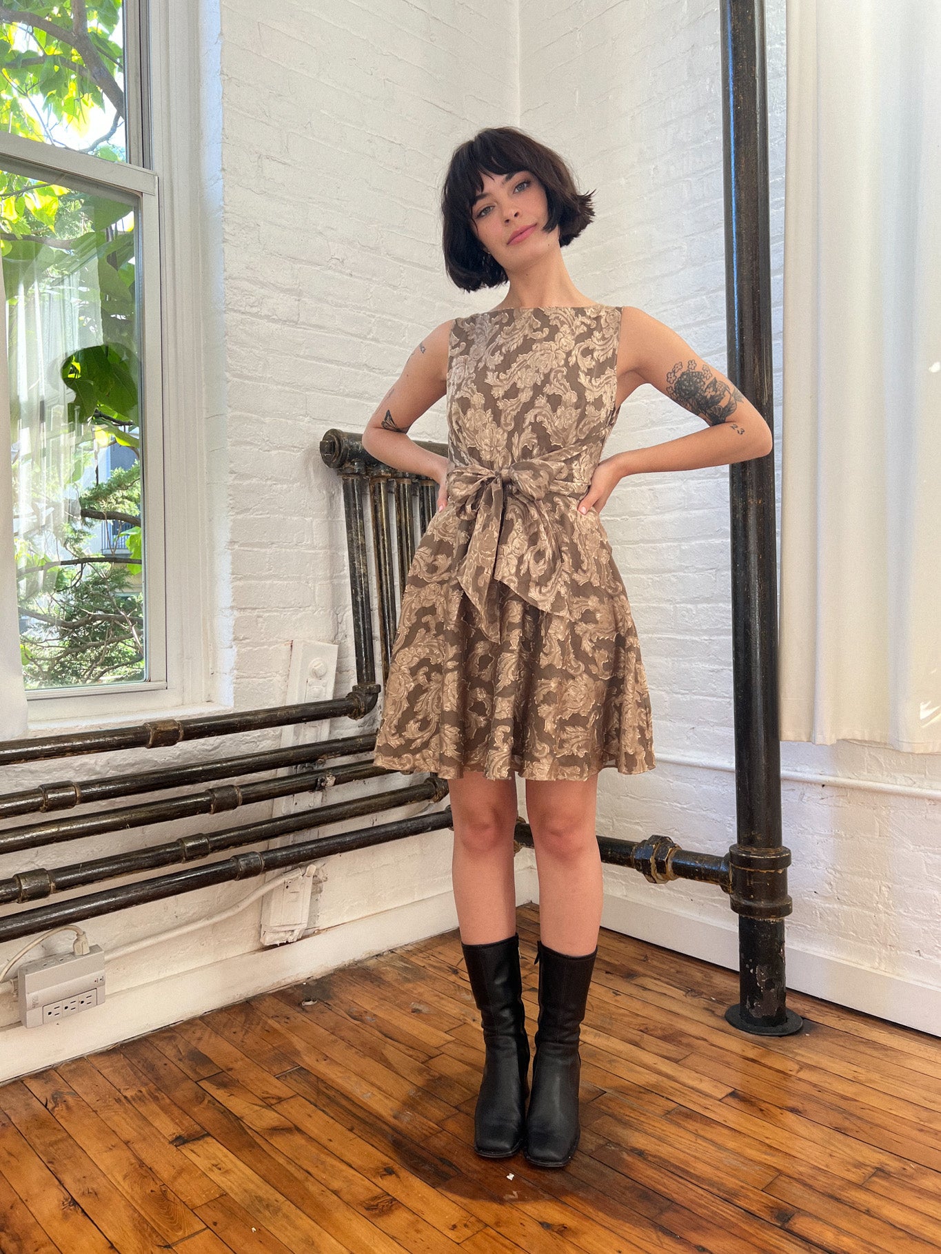Chestnut Brocade Mini