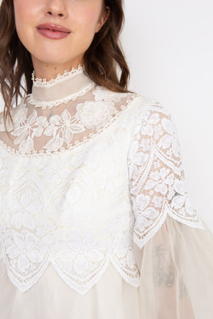 Luna Lace Gown