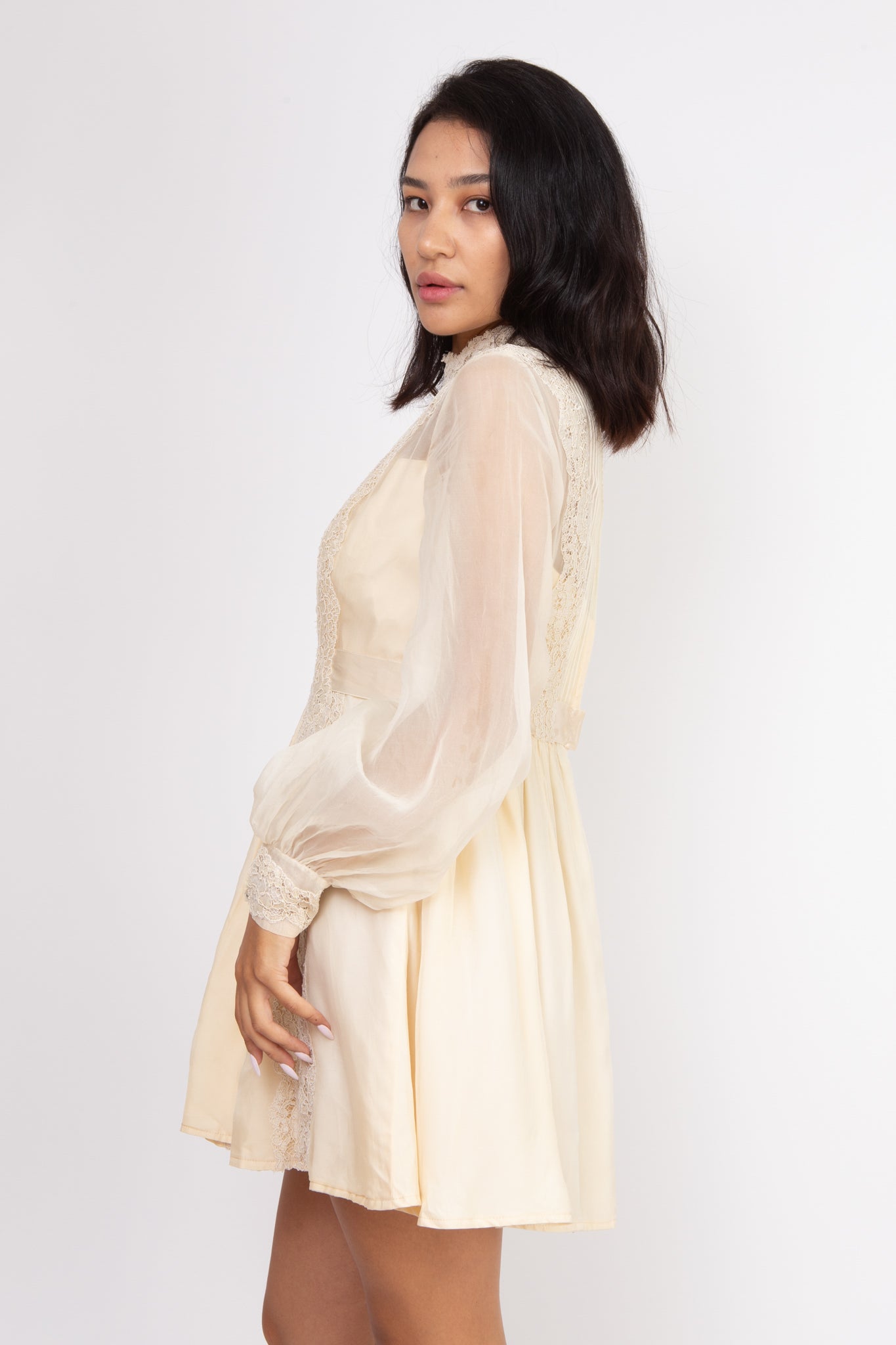 Marisol Lace Mini
